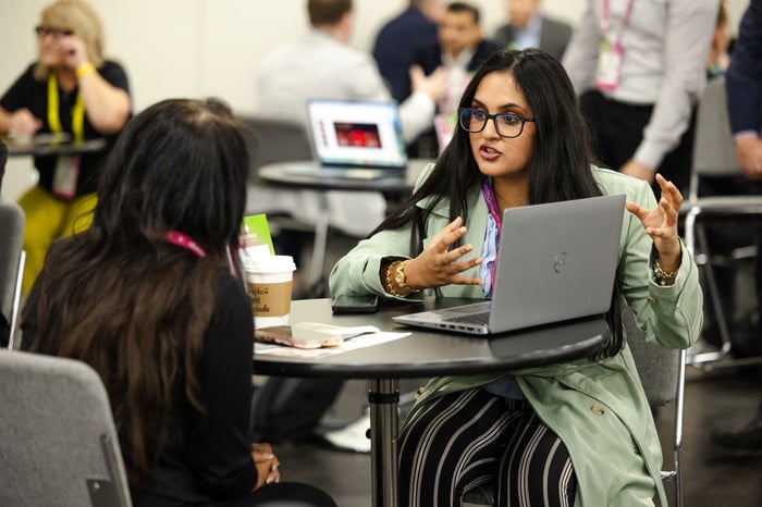 A one-to-one meeting with a laptop