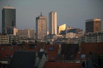 EU Wants to Use Green Stimulus To Clean Up CO2-Spewing Buildings